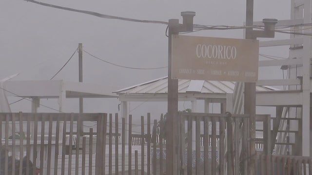 ac-beach-bar.jpg 