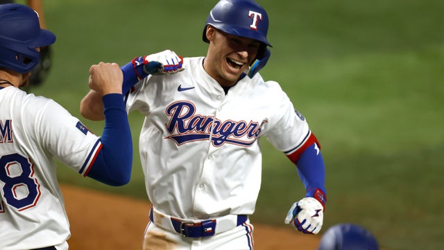 Milwaukee Brewers v Texas Rangers 