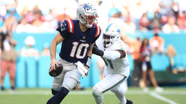 New England Patriots v Miami Dolphins 