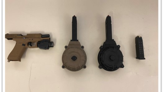 aurora-weapons-arrest.png 