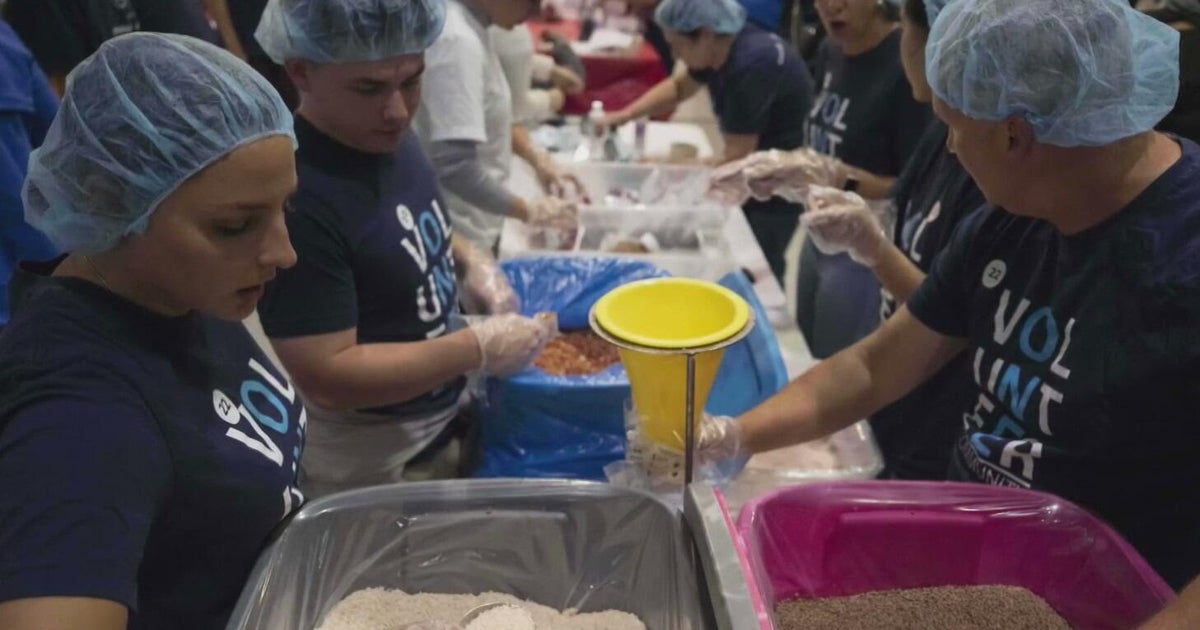 Nationwide 9/11 Commemorations Unite Volunteers in Millions of Meal Packings