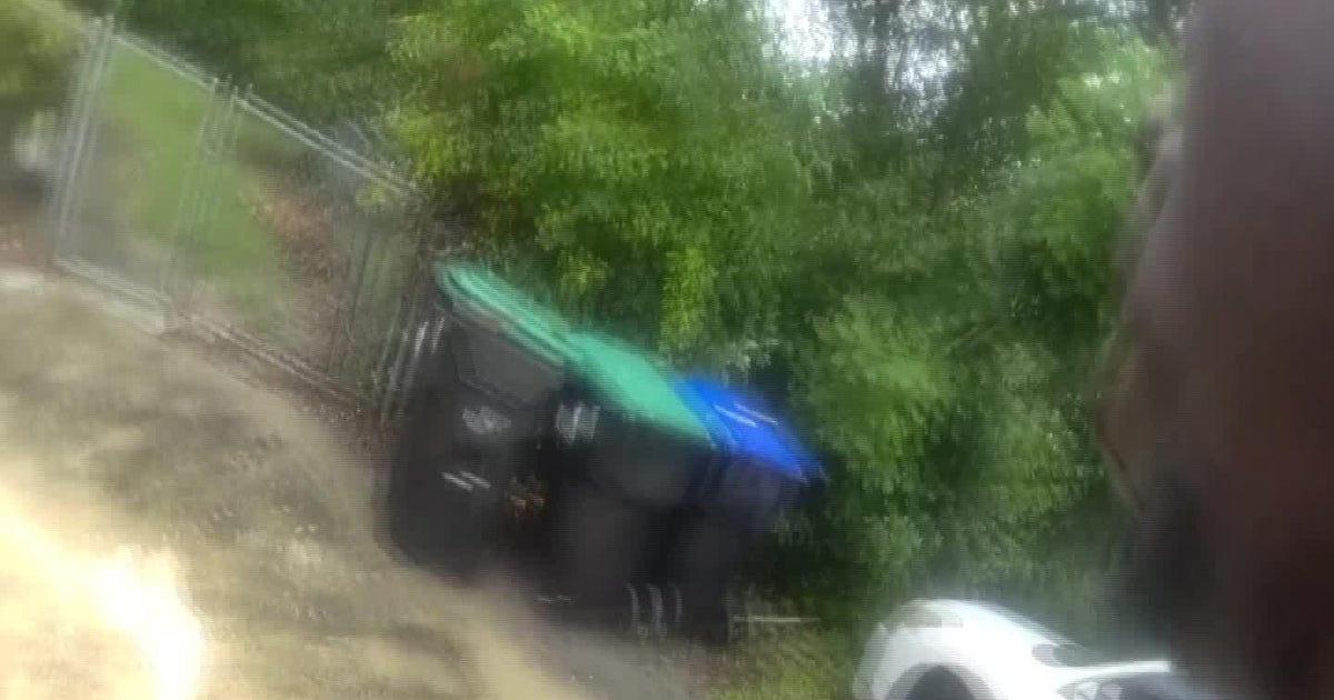Caught on video: Florida deputy accidentally shoots homeowner ...