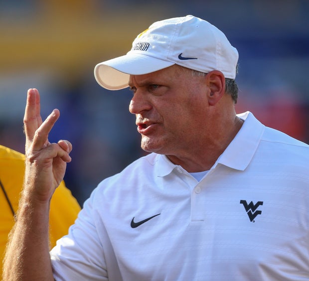 rich-rodriguez-mad-at-officials.jpg 
