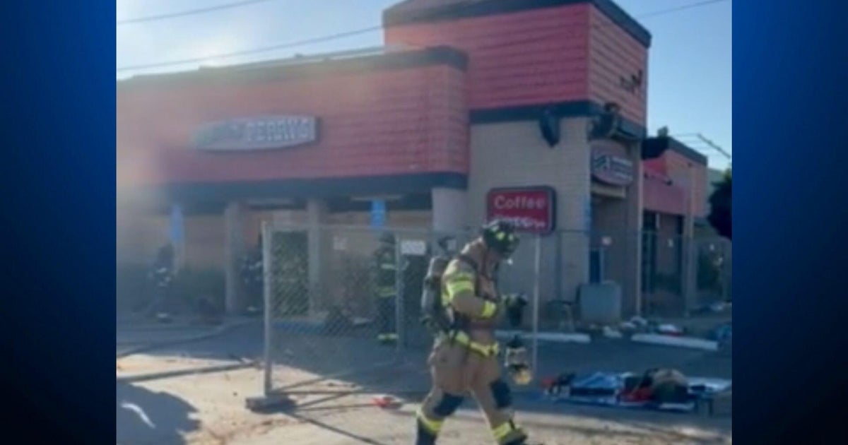 Sacramento Metro Fire crews respond to fires at under-construction home, boarded-up restaurant