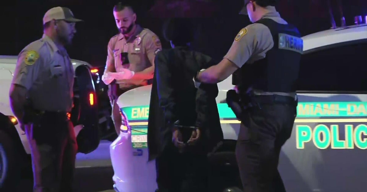 Man accused of stealing ambulance from Hialeah Hospital - CBS Miami
