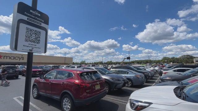 deptford-mall-premier-parking-new-jersey.jpg 