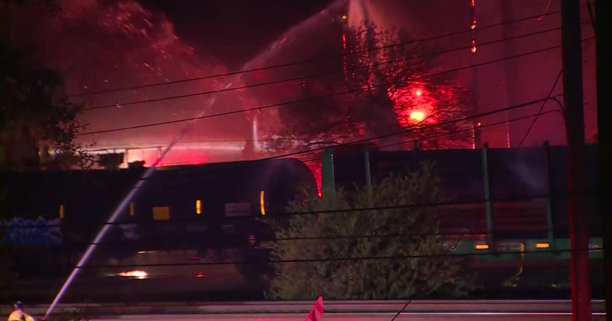 Railcar fire in Sacramento prompts road closures, evacuations