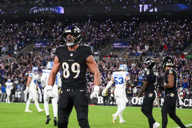 Lions Ravens Football