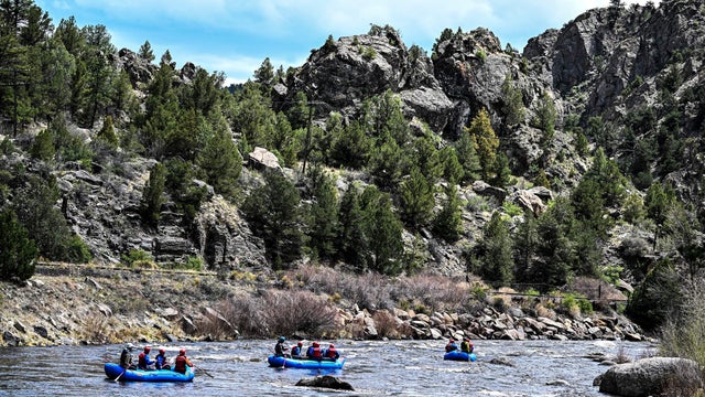 environment-drought-snowpack-tourism-rafting-US-ENVIRONMENT-DROU 