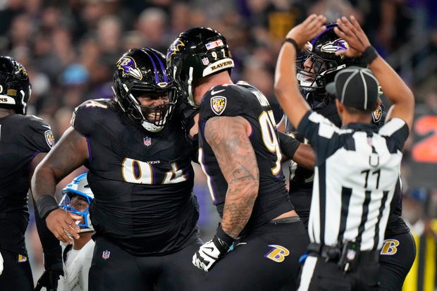 Lions Ravens Football