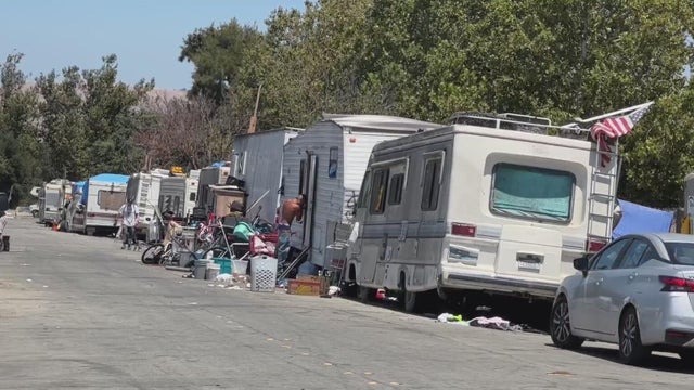 Mountain View homeless RVs 