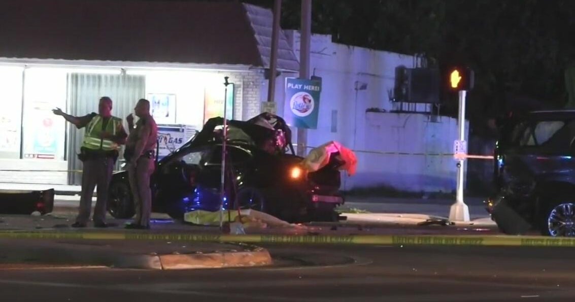 Fatal Southwest Miami-Dade crash under investigation - CBS Miami