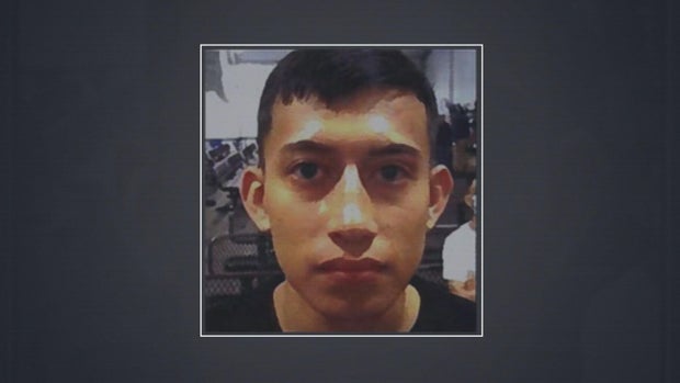 ccn-robberies-10pkg-frame-7268.jpg 