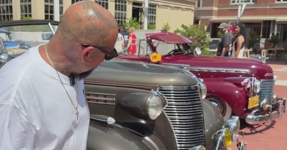 Sundance Square Cars and Culture Show brings hundreds to experience lowriders and more in Fort Worth