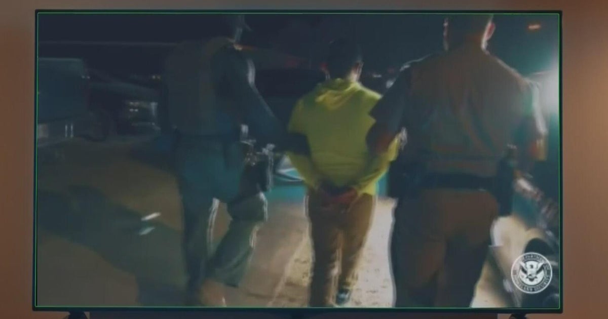 ICE airs ads in Sacramento in hopes of recruiting local law enforcement