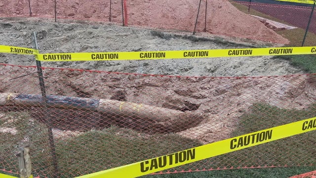 23pkg-js-bucks-co-jet-fuel-pipeline-digging-begins-transfer-frame-314.jpg 