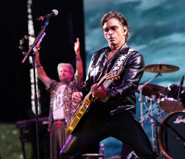 beach-boys-11-riot-fest-jake-barlow.jpg 