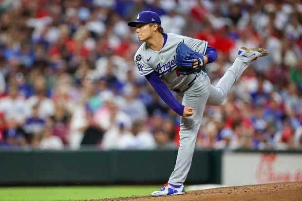 Los Angeles Dodgers v. Cincinnati Reds