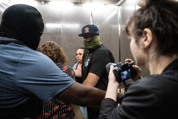 Press Photographer Injured After Physical Altercation With ICE Agent Inside New York City Immigration Court Hallway 