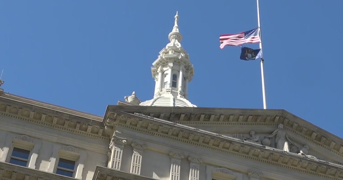 Whitmer Signs One-Week Stopgap; Budget Framework Revealed