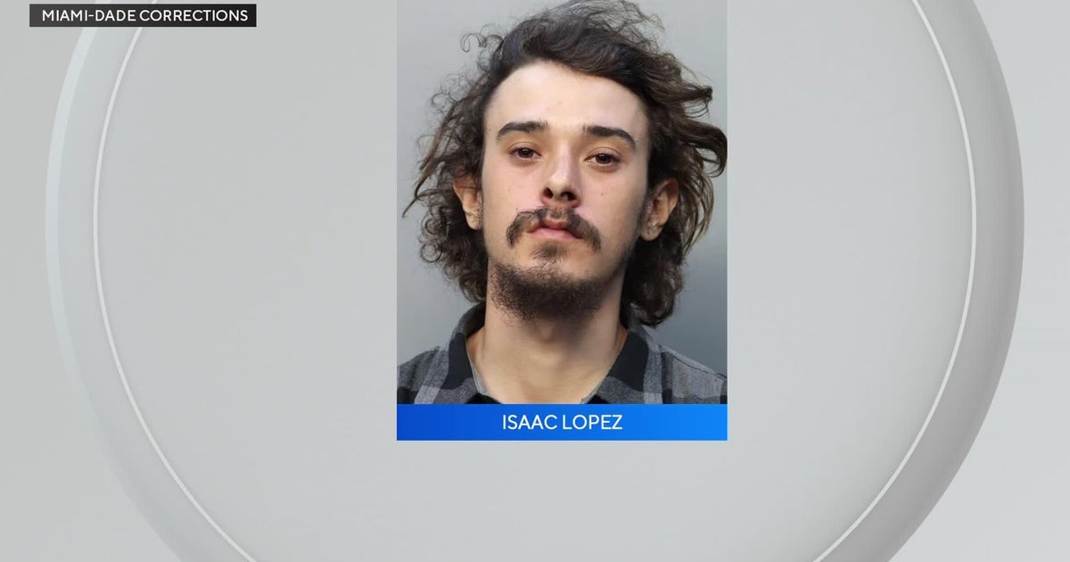 Man accused of making bomb threat at Kendall church, MDSO says