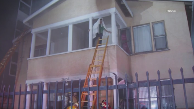 south-la-apartment-fire.png 