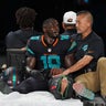 Tyreek Hill boosts Dolphins' spirits with visit soon after major knee surgery 