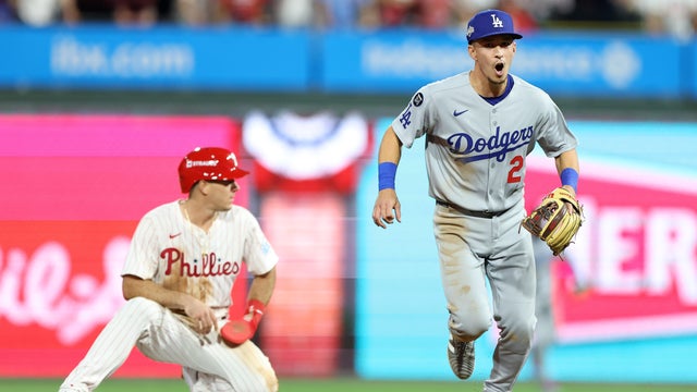 Division Series - Los Angeles Dodgers v Philadelphia Phillies - Game One 