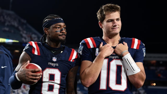 New England Patriots v Buffalo Bills - NFL 2025 
