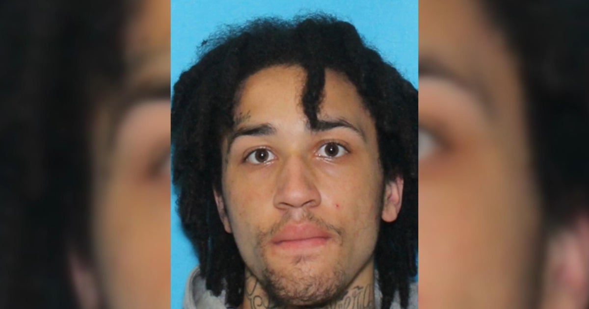U.S. Marshals Seeking Philadelphia Gang Member in Three Murders
