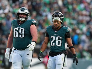Philadelphia Eagles' Saquon Barkley, Landon Dickerson land on injury report  before New York Giants game - CBS Philadelphia
