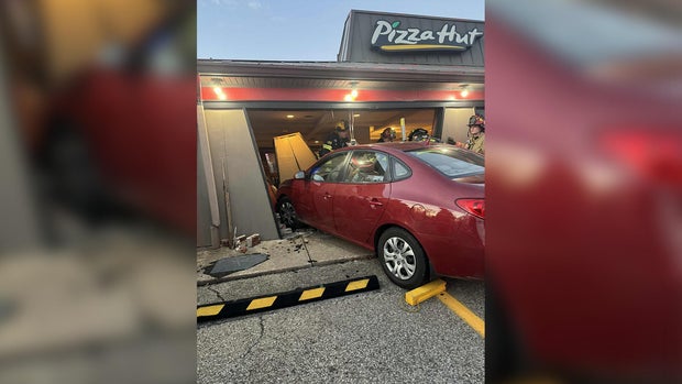 kdka-harrison-township-pizza-hut-vehicle-crash.jpg 
