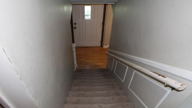 davis-staircase.jpg 