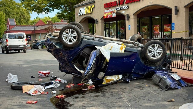 la-riviera-crash.jpg 