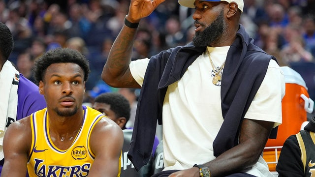 Los Angeles Lakers v Golden State Warriors 