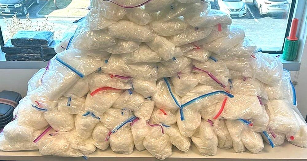 Tip leads Dallas police to $100,000 and 162 kilos of meth in West Oak ...