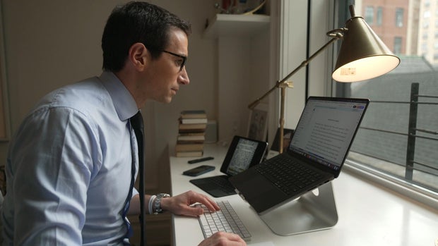 Andrew Ross Sorkin 