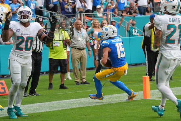 Chargers Dolphins Football