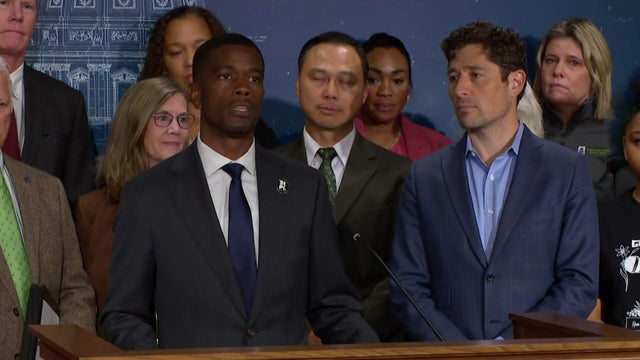 12p-vo-carter-gun-violence-wcco8yit.jpg 