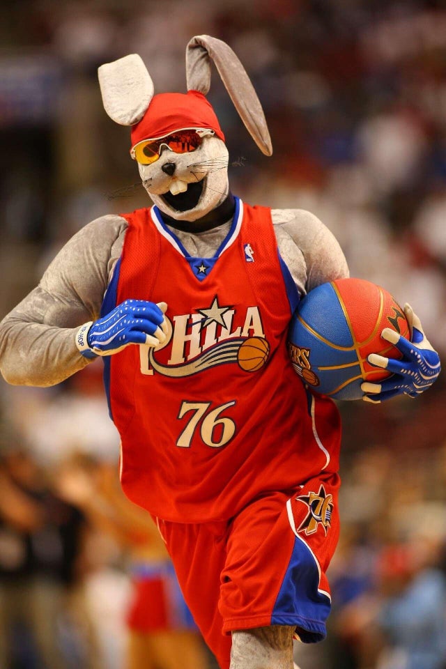 Hip-Hop runs with the ball during a playoffs game in 2008. 