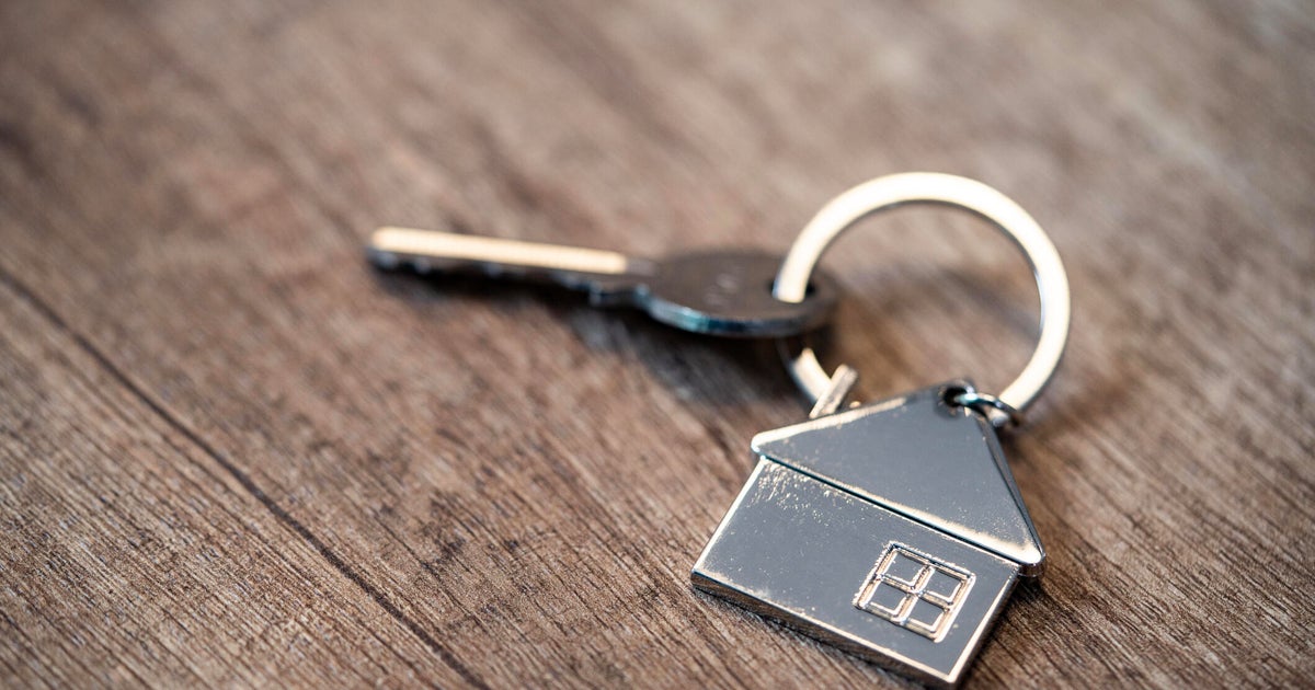 What homebuyers can expect now that mortgage rates are falling, according to experts