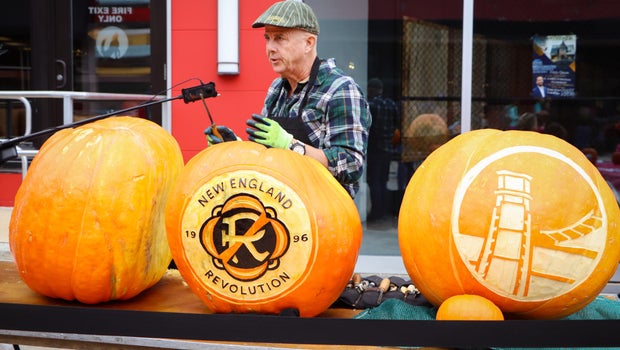 Weekend To Do List: Fall and Halloween celebrations at Patriot Place, Stone Zoo and in Boston