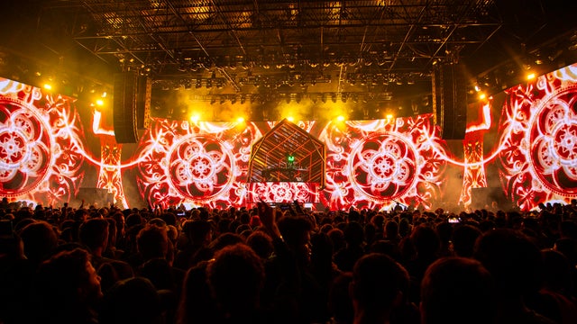 Deadmau5 performs onstage during his 'Retro5pective: 25 Years Of deadmau5' tour at Brooklyn Mirage on May 03, 2024 in Brooklyn, New York. 