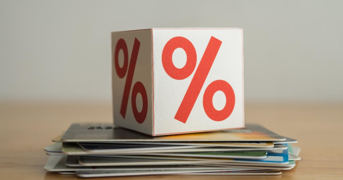 В днешния пейзаж за заемане потребителите на кредитни карти са