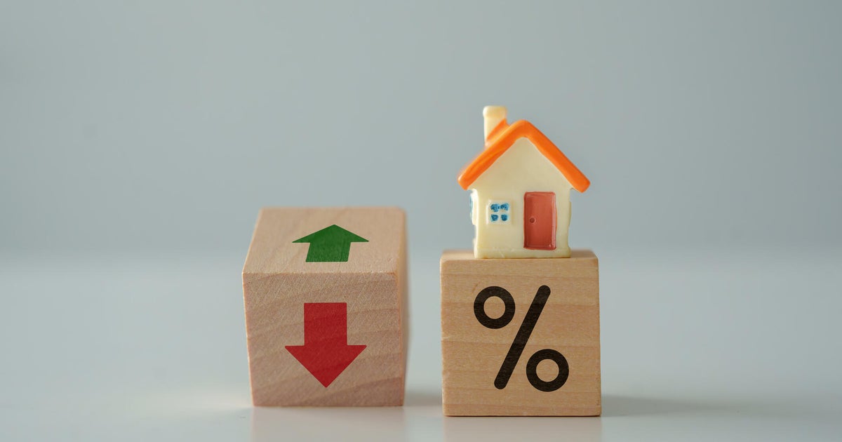 Does the mortgage refinancing 1% rule still apply this fall? Here's what some experts think.