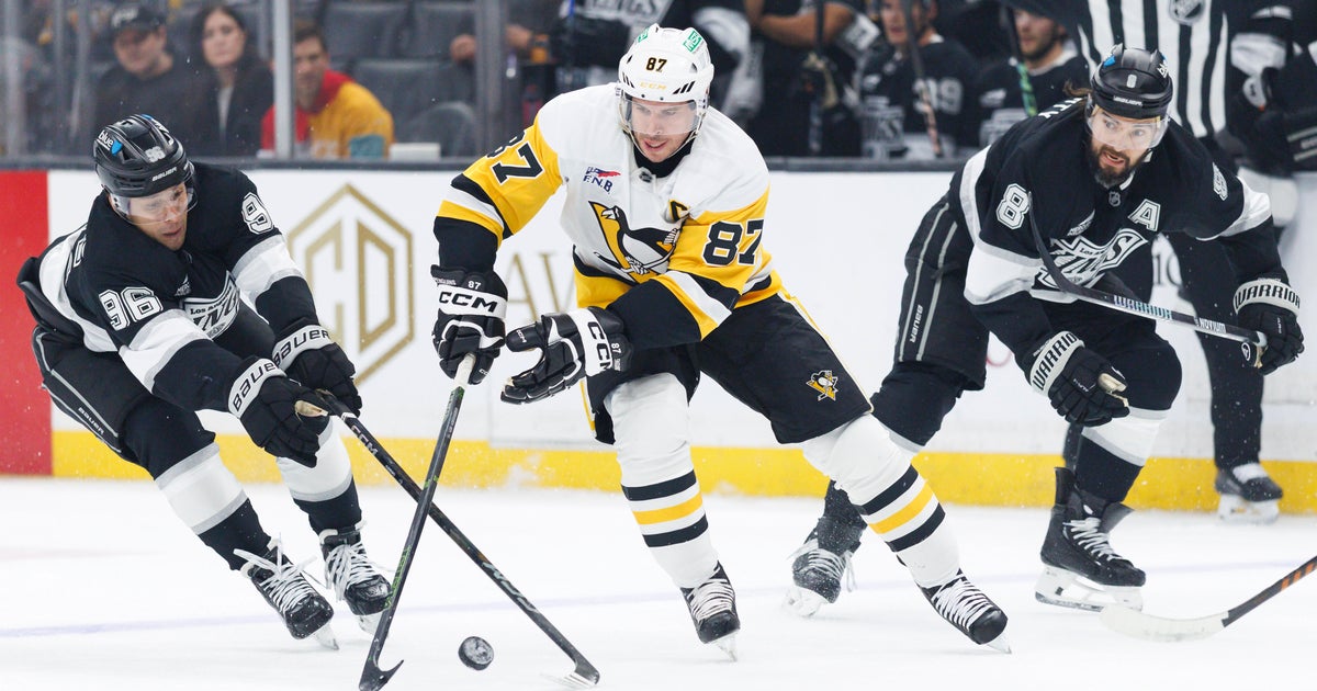 Pittsburgh Penguins rally from 2-0 deficit, beat Los Angeles Kings 4-2