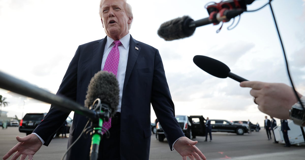 Trump calls Colombia’s president an “unlawful drug chief” and orders an finish to U.S. assist