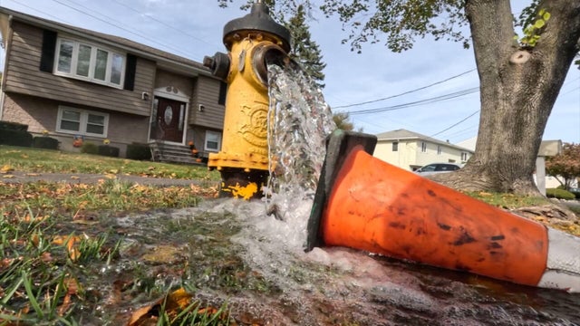 waltham-watermain-floods-home-pkg-frame-767.jpg 