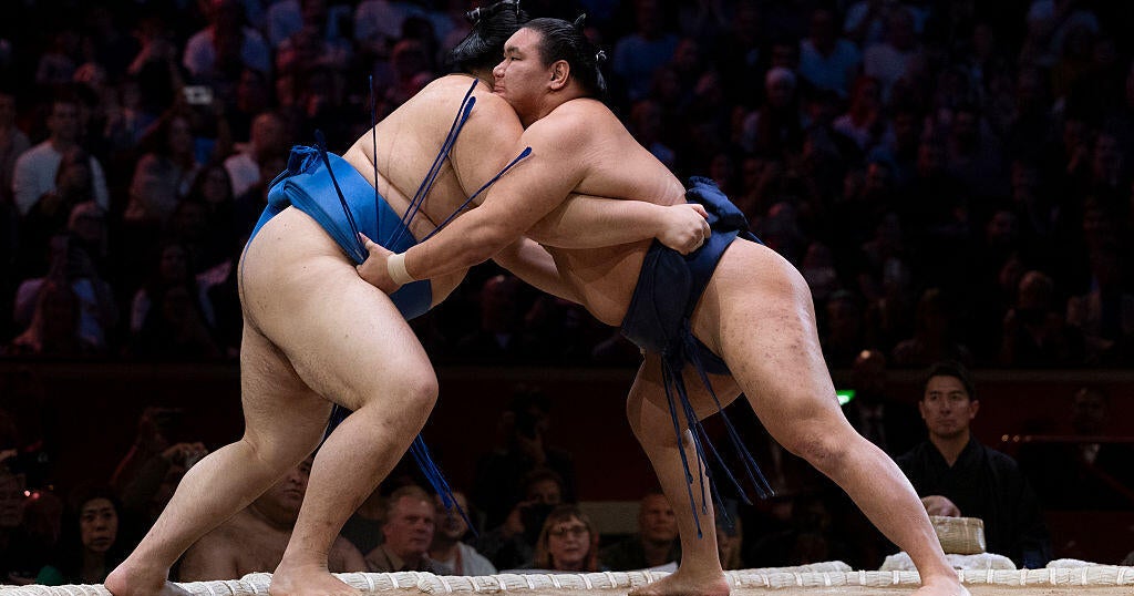 Sumo’s New Star Ayes Ayes American after winning in London: “Yes I will be there!”