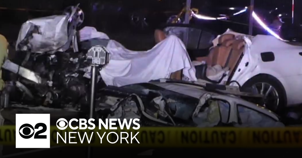 Wanaque schools delayed following serious crash - CBS New York